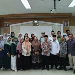 UPT Bahasa Gelar FGD Pengembangan Bank Soal EPTUS dan IQLA